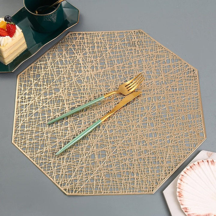BowLift | NebulaGlow™ Placemats for Dinner | Elegant Table Mats in Galaxy Design | Heat Resistant & Non-Slip Table Decor