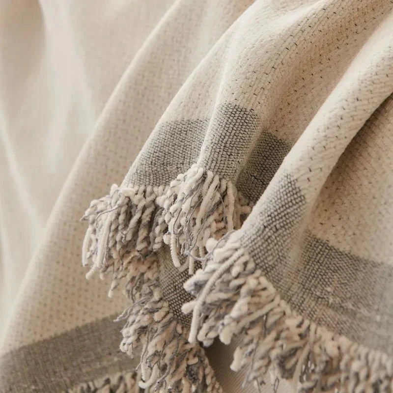BowLift | Nordic Leisure Extravaganza Blanket