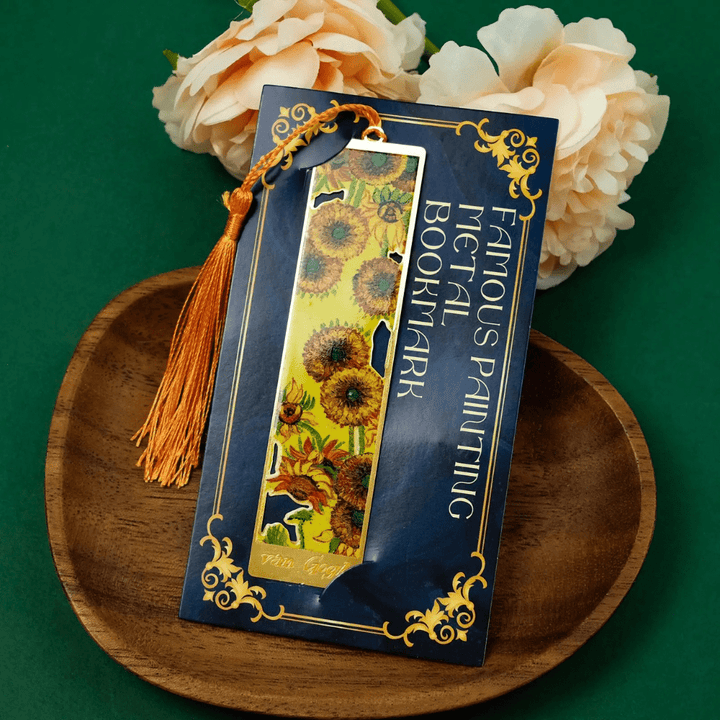 BowLift | Bookmark made of metal | Retro flower painting