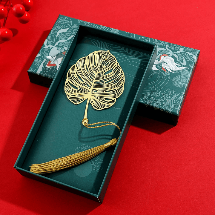 BowLift | Metal bookmark | Flower box
