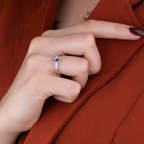 BowLift | Personalized Diamond Heart Name & Birthstone Ring