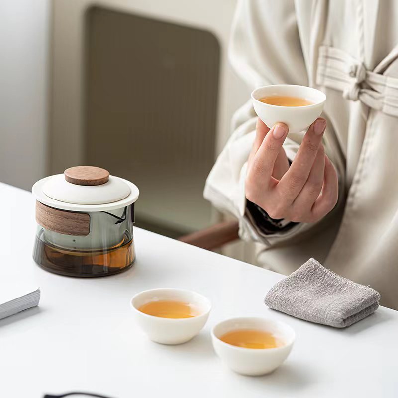 BowLift | Portable and Stylish Tea Set - SipMate