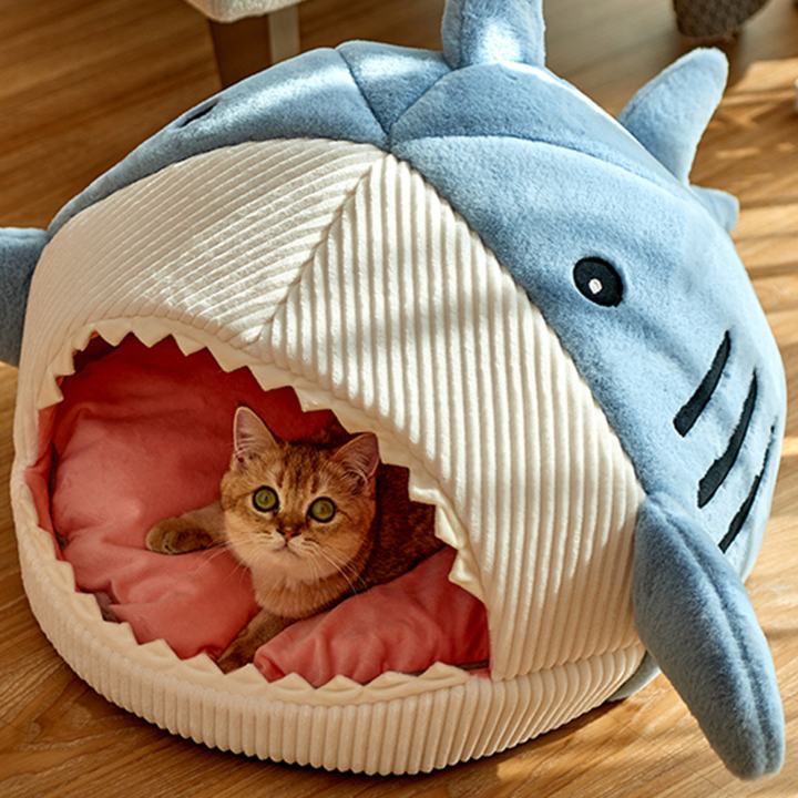BowLift | Portable Cat Cave with Warm Cushion - CozyCave