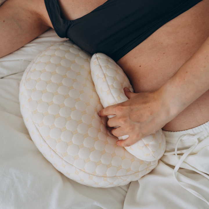 BowLift | Pregnancy Pillow - ComfortSnooze