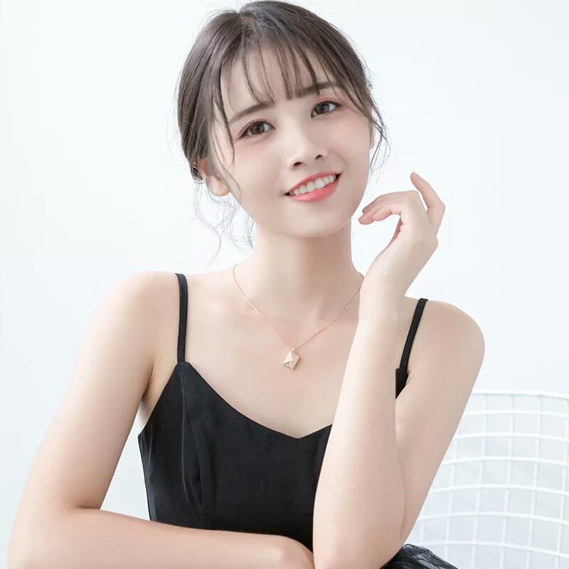 Love Letter Pendant Necklace | Bowlift