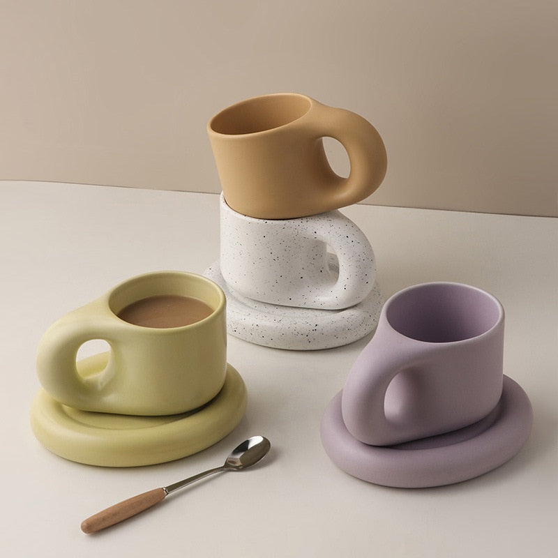 Timeless Elegance - Minimalist Porcelain Cup and Saucer Set Bowlift
