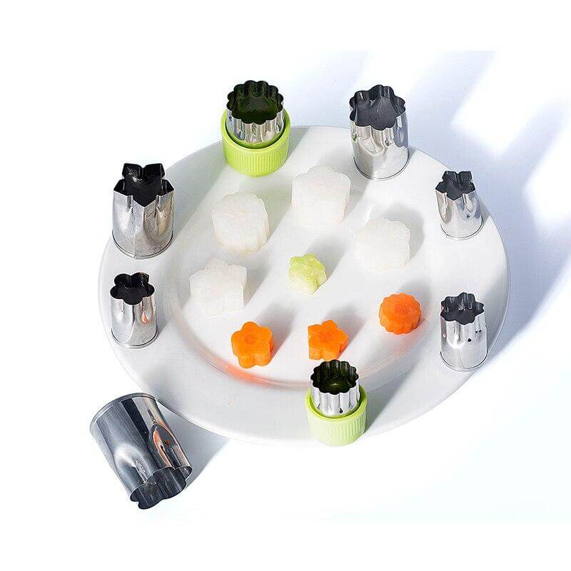 BowLift | 8pcs/Set Stainless Steel Puzzle Fruit Vegetable Cutter