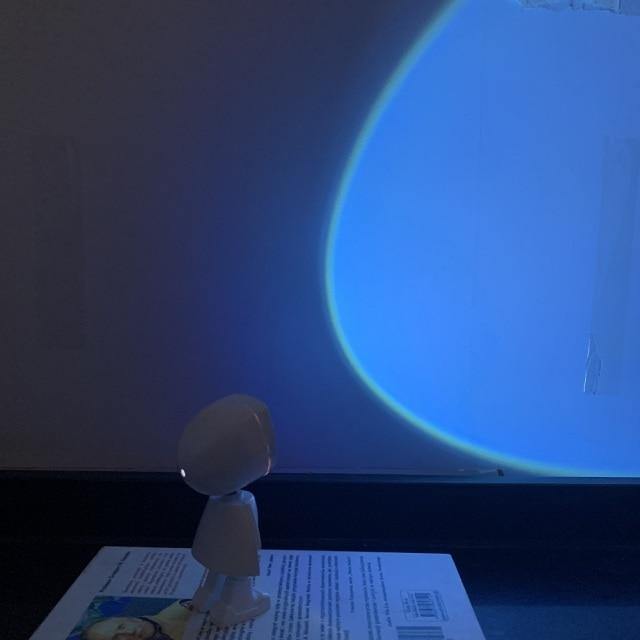 BowLift | Atmospheric Sunset Robot Lamp LED