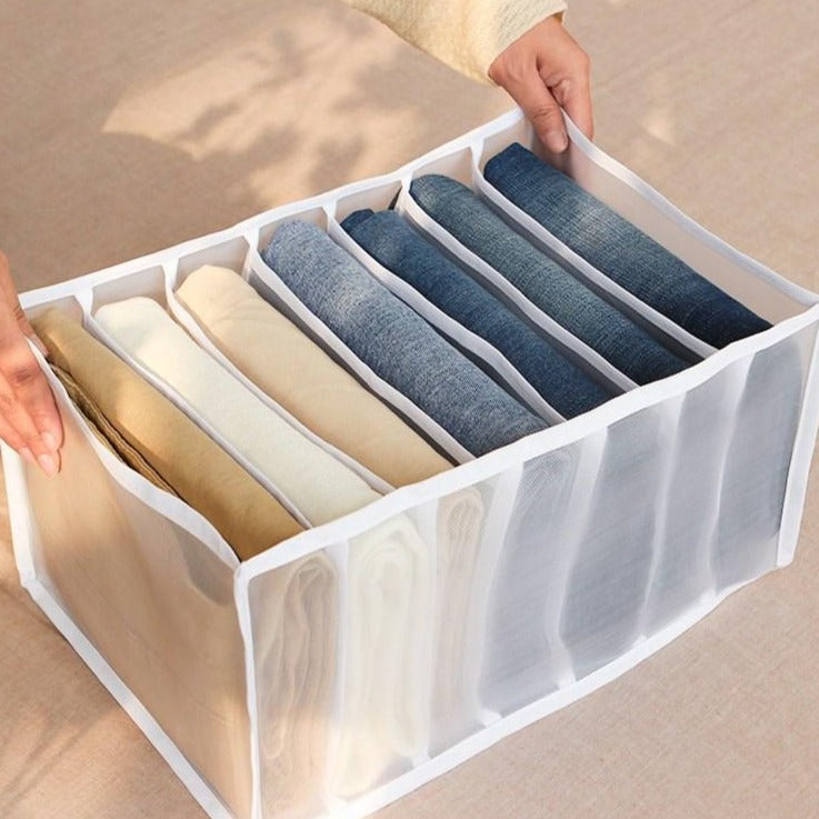 Wardrobe Clothes Organizer | Bowlift