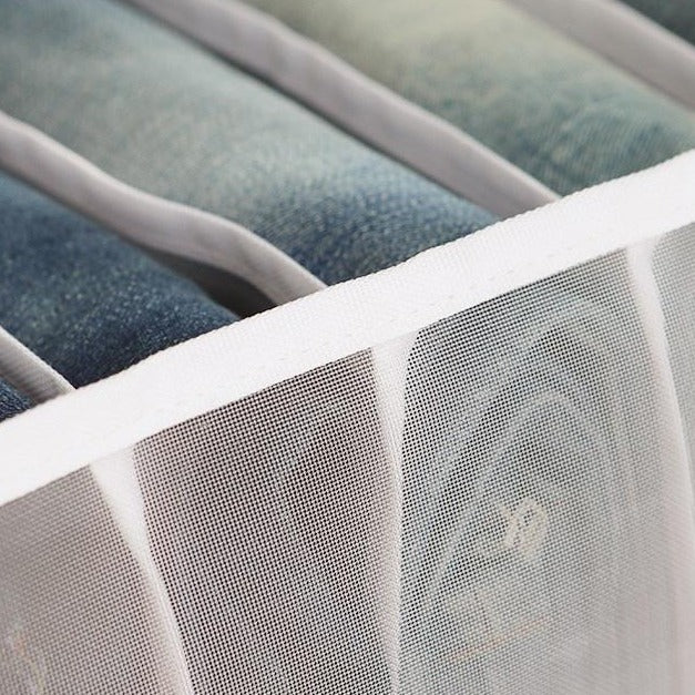 Wardrobe Clothes Organizer | Bowlift
