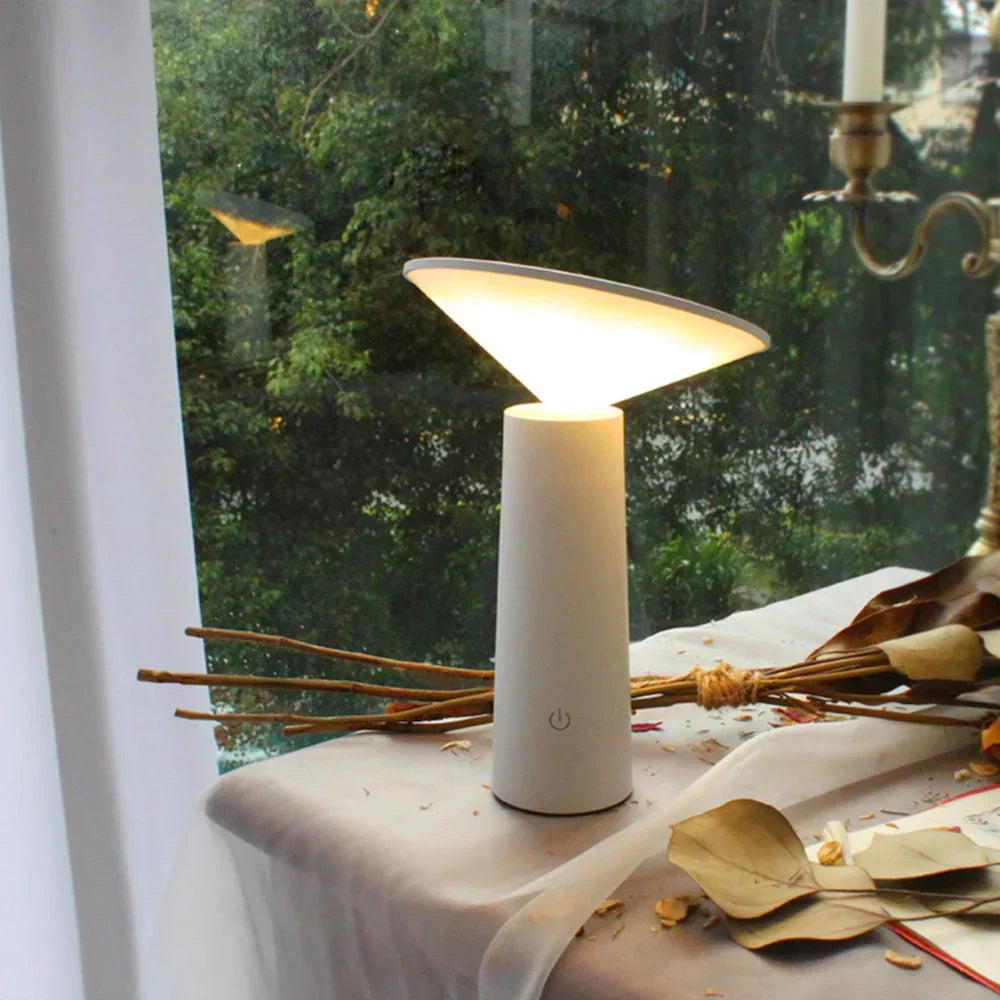BowLift | InfiNight - Modern table lamp with touch sensor | Dimmable brightness