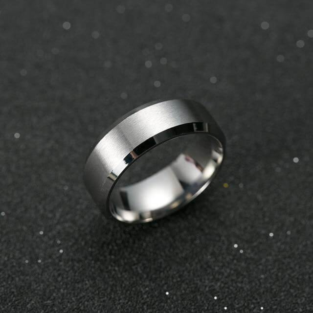 Black titanium ring for men Bowlift