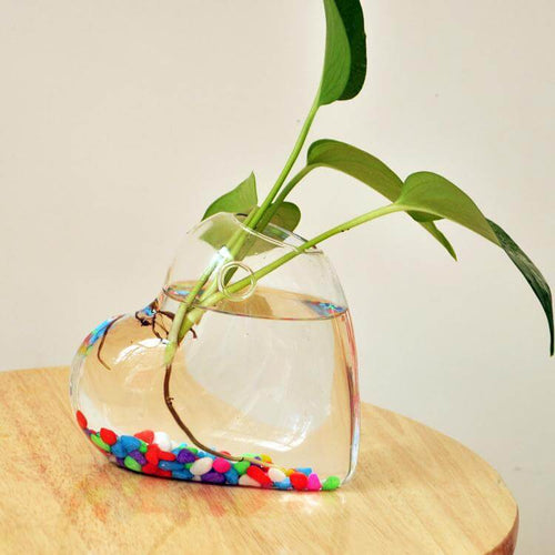 BowLift | Heart Shaped Flower Vase