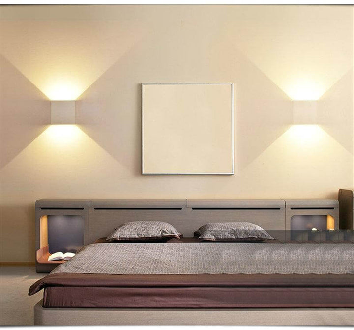 BowLift | Modern LED Wall Light