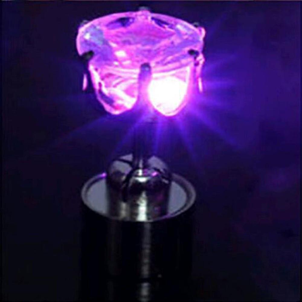 Glo Light-Up Earrings (Set of 2) | Bowlift