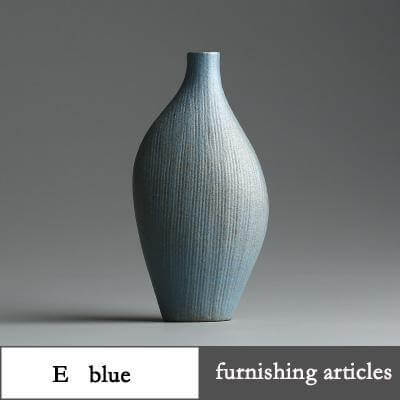 BowLift | Traditional Chinese Ceramic Vases
