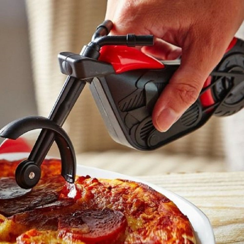 BowLift | Luxury Pizza Cutter in Motorcycle Style - MotoSlice