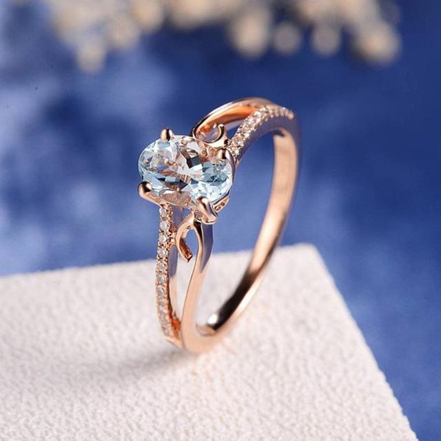 Oval Cut Rose Gold Double to Single Band Ring | Bowlift