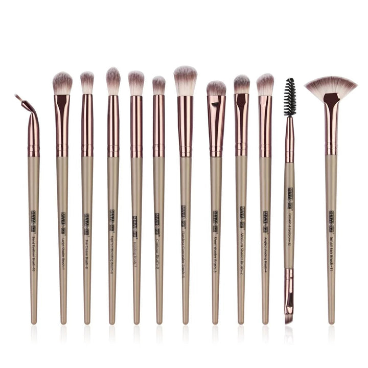 Set of 12 Professional Make-Up Brushes | Bowlift