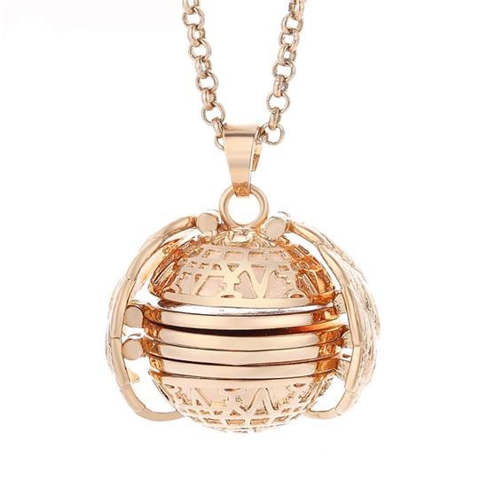 Evelyn - Expandable Photo Locket Necklace | Bowlift