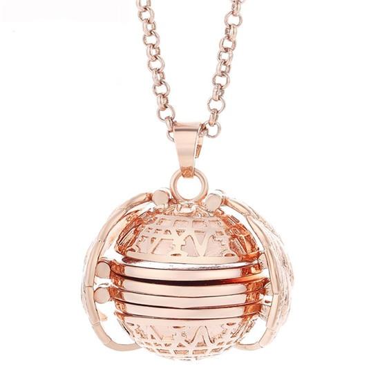 Evelyn - Expandable Photo Locket Necklace | Bowlift