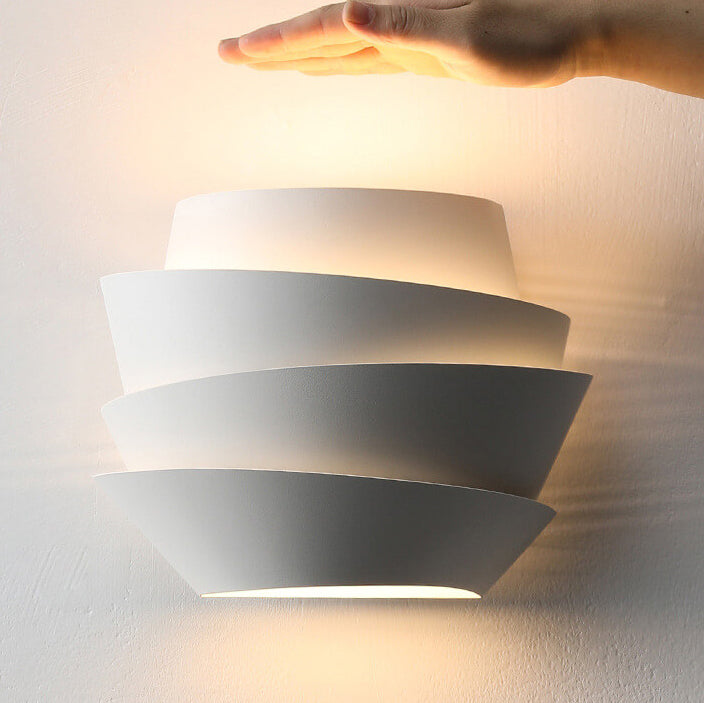 BowLift | Scandinavian Wall Lamp with Double Light Points - NordGlow