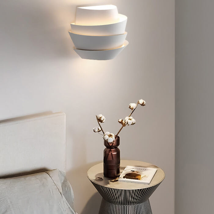 BowLift | Scandinavian Wall Lamp with Double Light Points - NordGlow