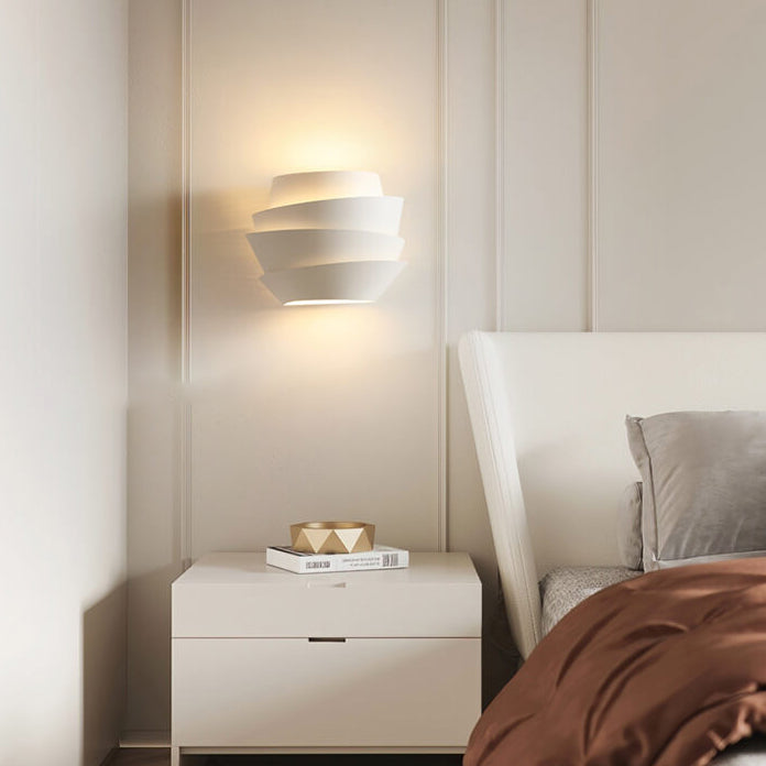 BowLift | Scandinavian Wall Lamp with Double Light Points - NordGlow