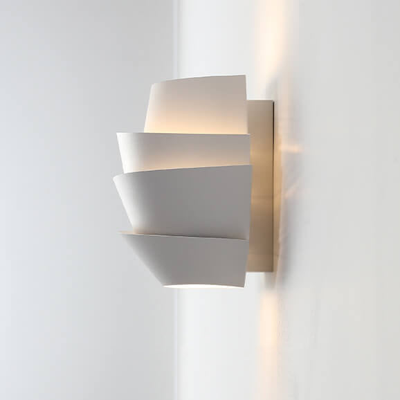 BowLift | Scandinavian Wall Lamp with Double Light Points - NordGlow