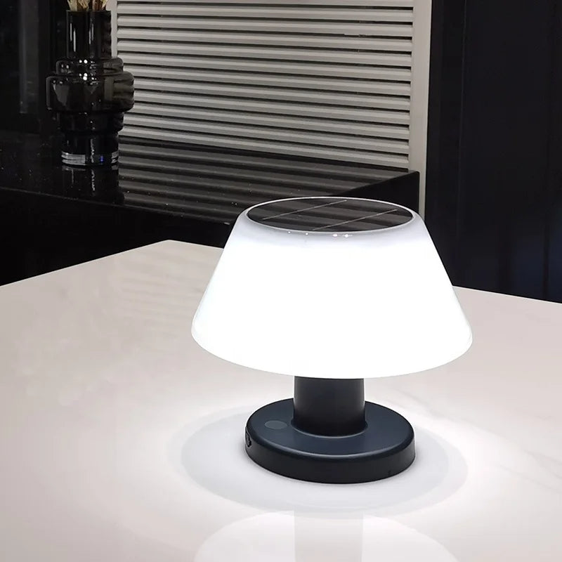 BowLift | Solar-Powered Table Lamp - Solara