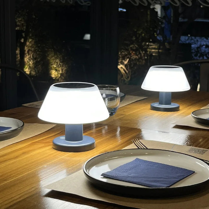 BowLift | Solar-Powered Table Lamp - Solara