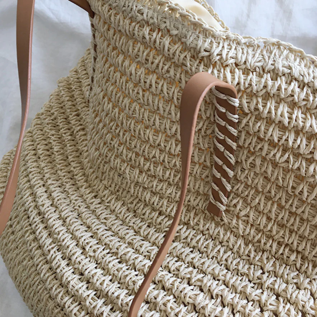 BowLift | Spacious Handbag with Sturdy Shoulder Strap - TerraWoven