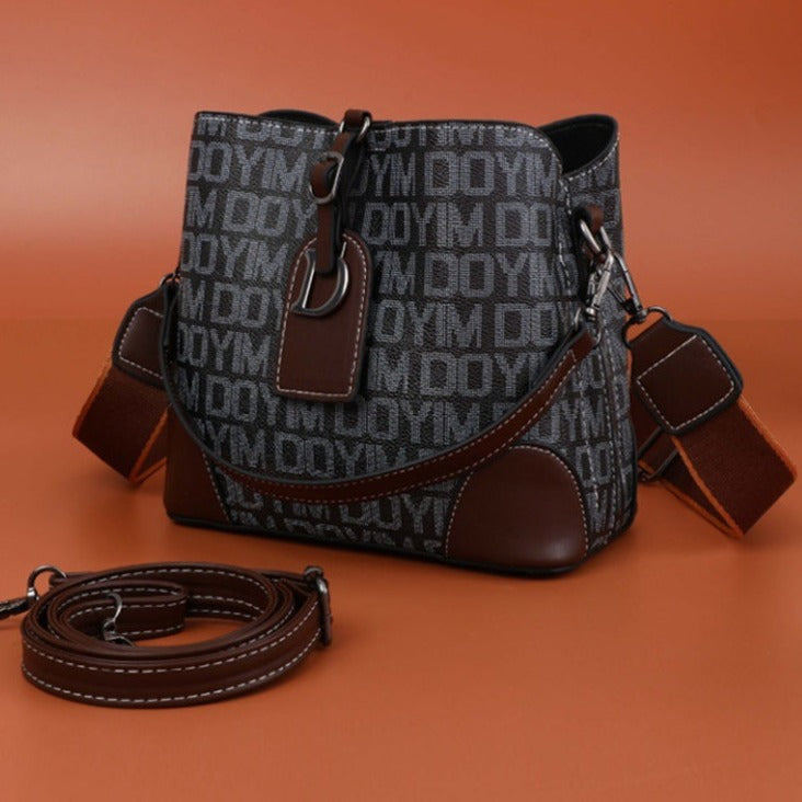 EleganceCross - Luxury and Practical Shoulder Bag for Every Day Bowlift