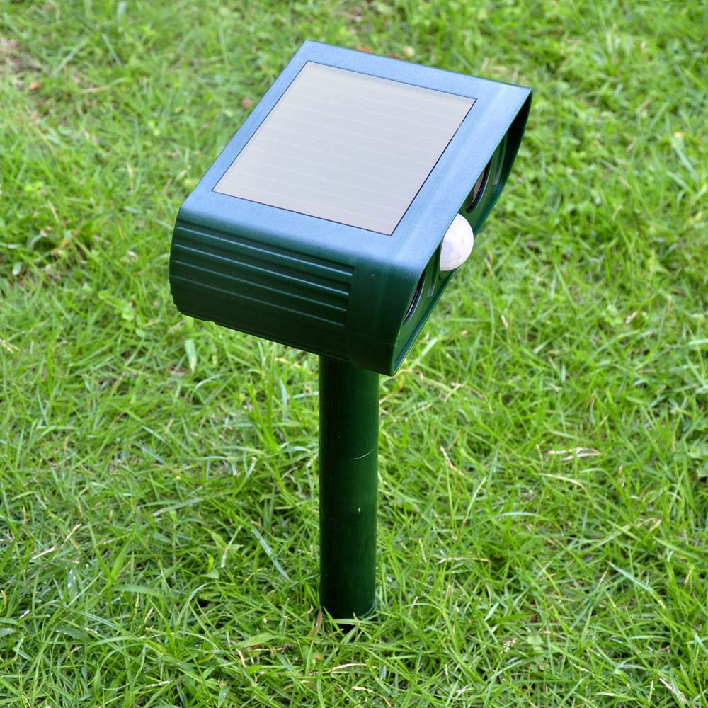 BowLift | AviGuard Luxe Solar Ultrasound Deterrent | Effective deterrence of birds and animals for serene outdoor spaces