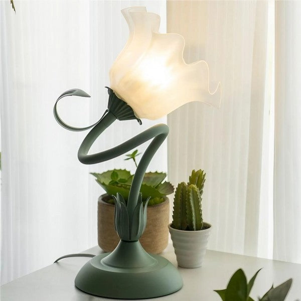 BowLift | BloomBeam - Adjustable Retro Table Lamp