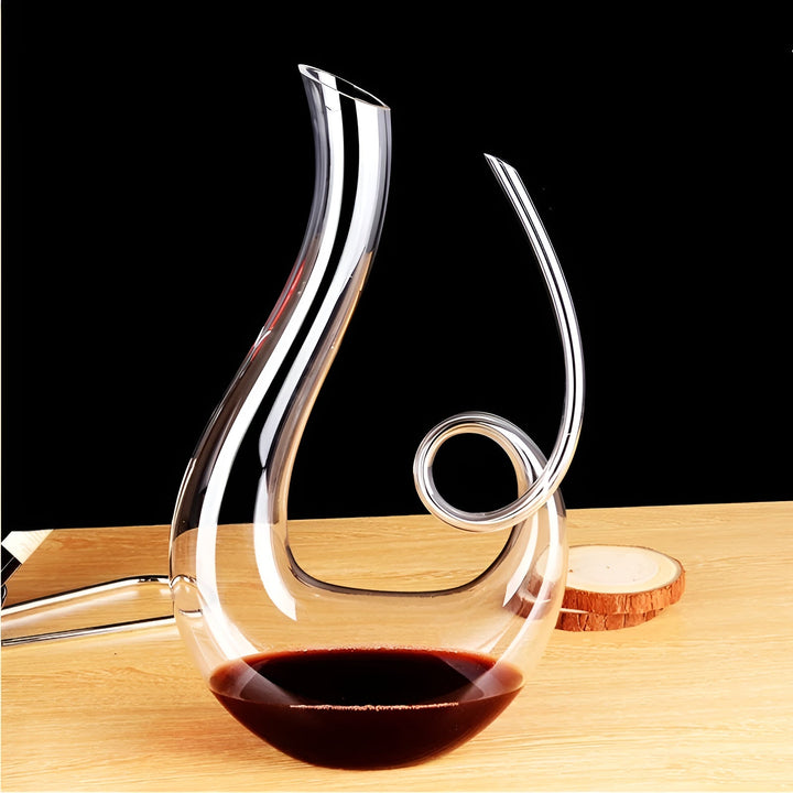 Crystal wine decanter in snail shape – Lead-free for wine or cognac | Decorative for home & bar | Bowlift