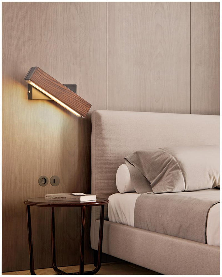 BowLift | Wooden LED Wall Lamp with Pivot Function - Twilight Pivot