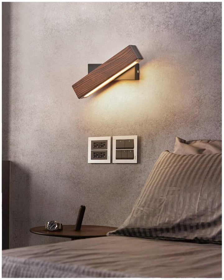 BowLift | Wooden LED Wall Lamp with Pivot Function - Twilight Pivot